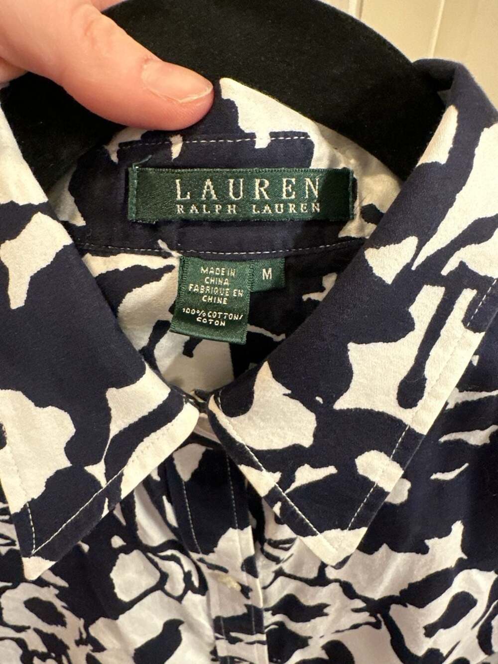 Lauren Ralph Lauren Navy Blue & White Floral 100% Cotton Button Up Shirt, M - Picture 5 of 5